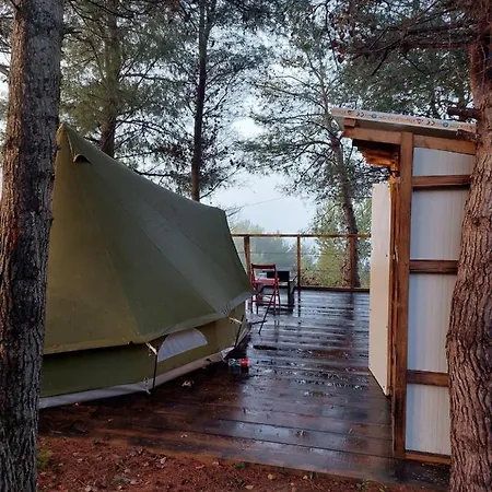 Zelt 2 Camp West * Ražanac